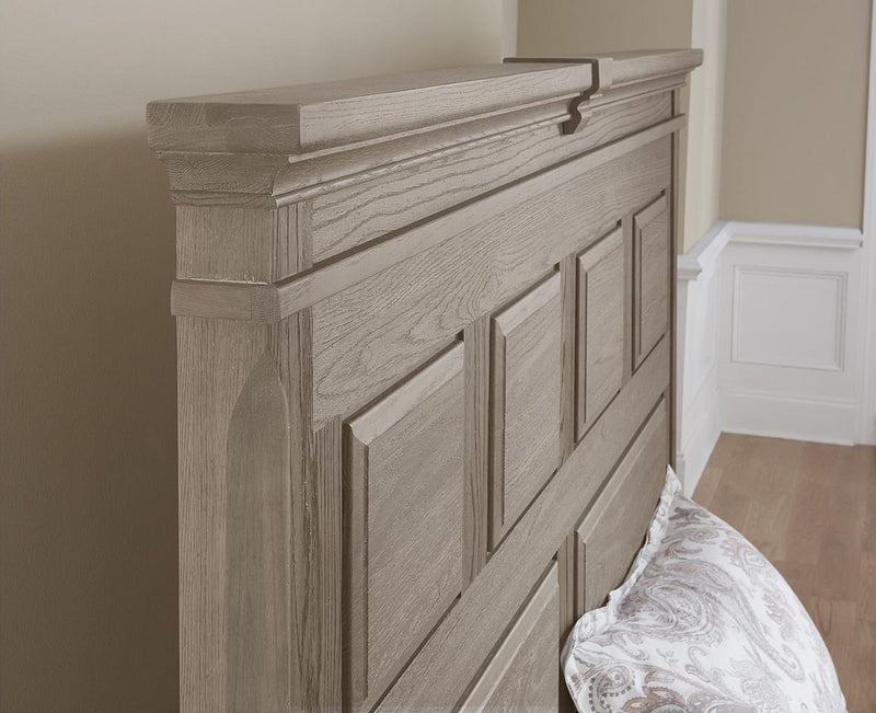Vaughan-Bassett Heritage Cal King Mansion Bed in Greystone