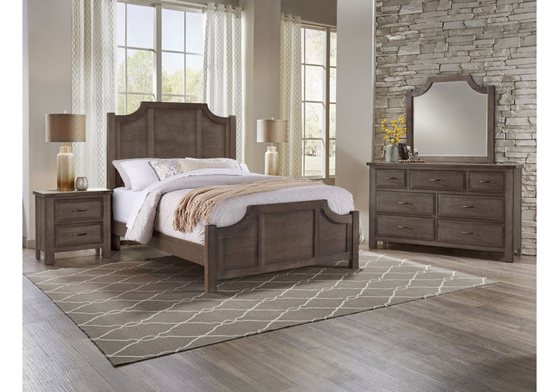 Vaughan-Bassett Maple Road Cal King Scallop Bed in Maple Syrup