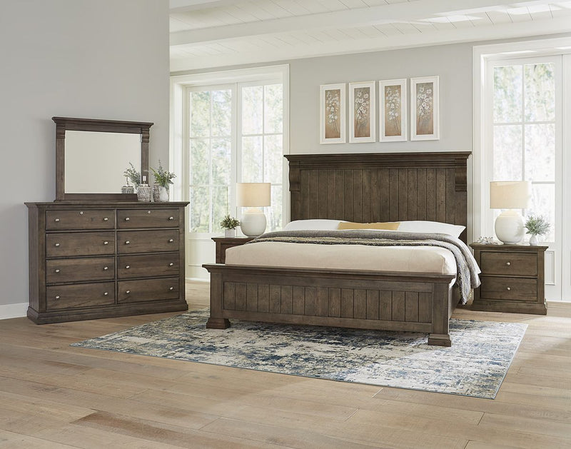 Vaughan Bassett Carlisle King Corbel Bed in Dark Sable