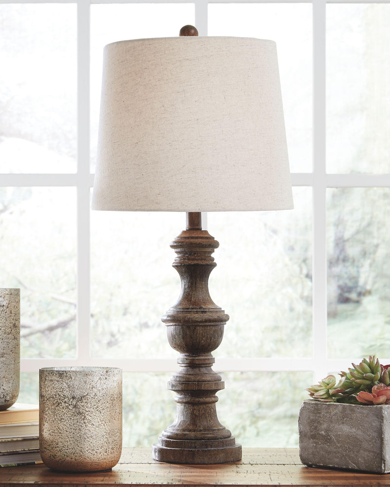 Magaly - Poly Table Lamp (2/cn)