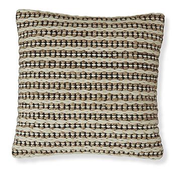 Nealington Pillow (Set of 4)