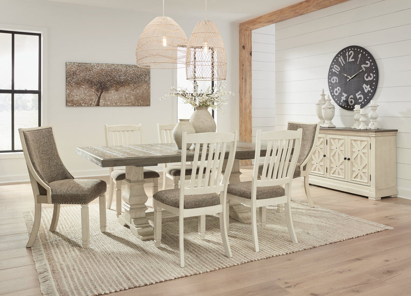 Bolanburg 9-Piece Dining Package