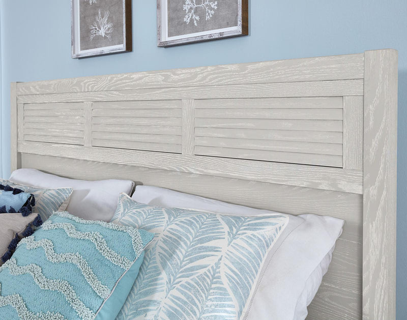 Vaughan-Bassett Passageways Oyster Grey Queen Louvered Bed with Low Profile Footboard in Grey