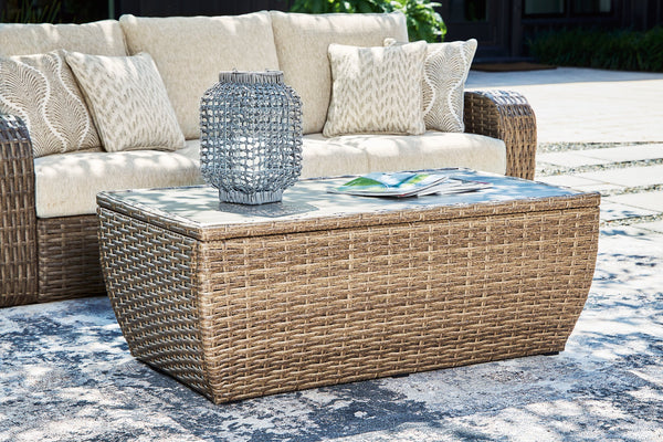 Sandy Bloom 3-Piece Outdoor Occasional Table Package image