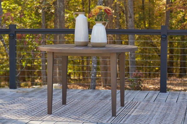 Germalia 5-Piece Outdoor Dining Package image